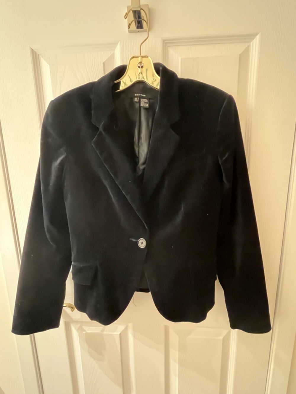 Zara Black Velvet Single-Button Blazer